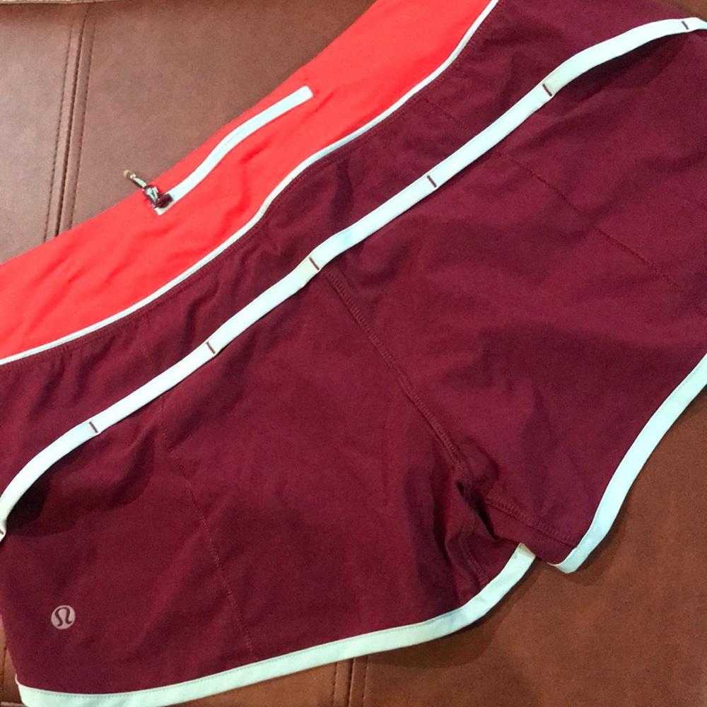 LIKE NEW! Limited edition burgundy orange sky lulu lemon short size 6